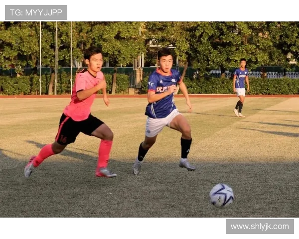 江苏舜天迎战仙台夕照展开激烈较量期待精彩瞬间与精彩进球的碰撞