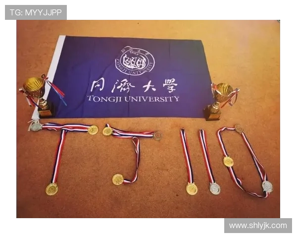 上海攀岩队区域防守策略分析与攀岩热点探讨